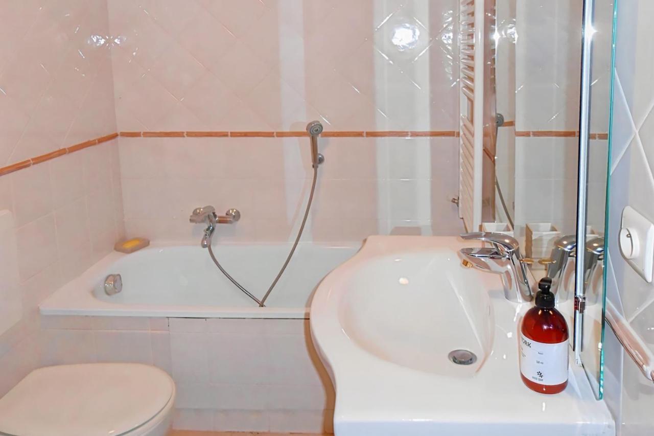 Flat Near The Slopes Chamonix Mont Blanc Apartment Ngoại thất bức ảnh